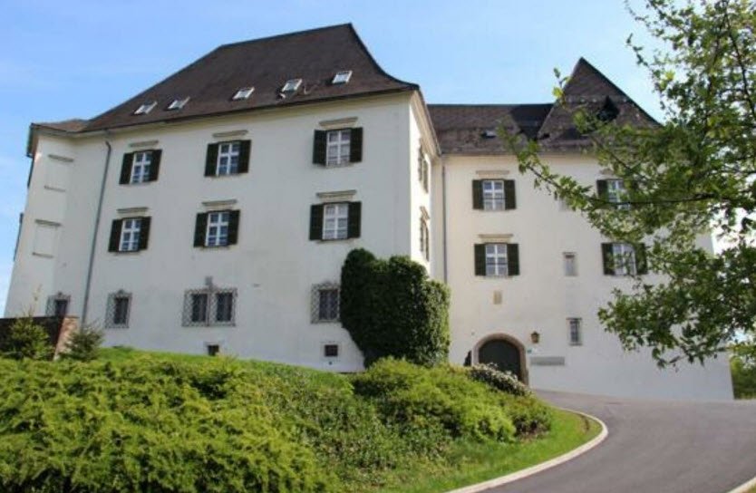 Schloss Burgstall, Wies, Austria